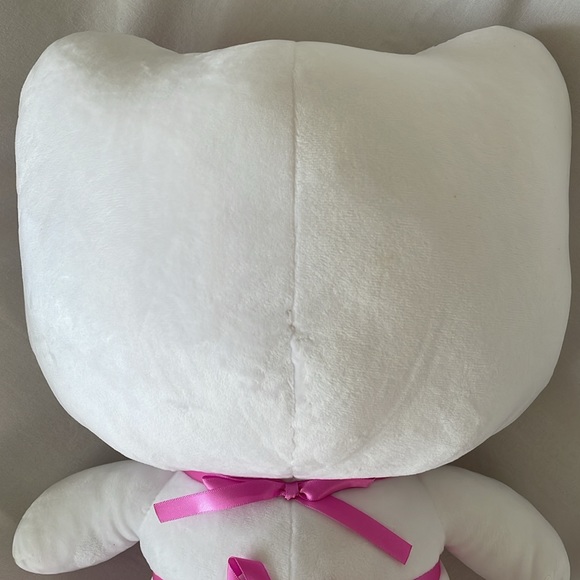 Hello Kitty Rare Swimsuit Plush - Picture 4 of 10